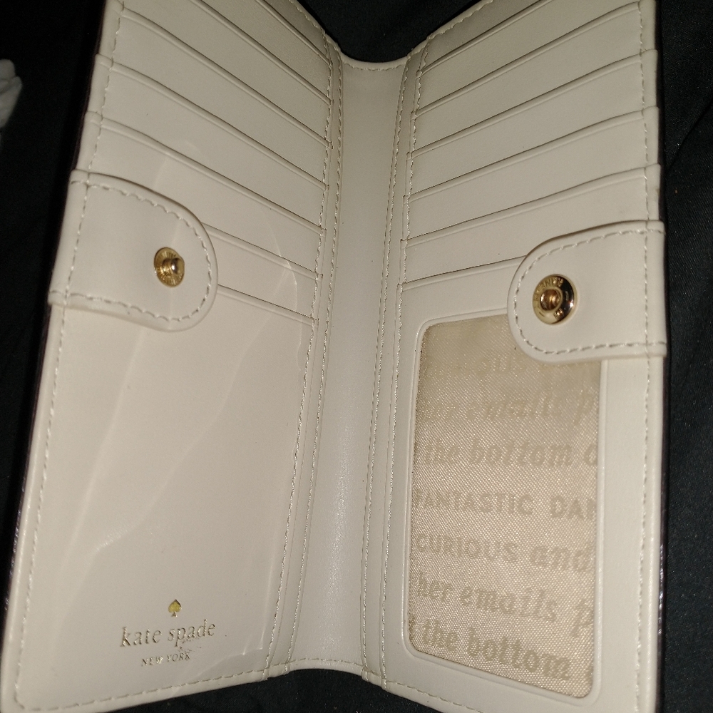Wallet - Picture 3 of 3